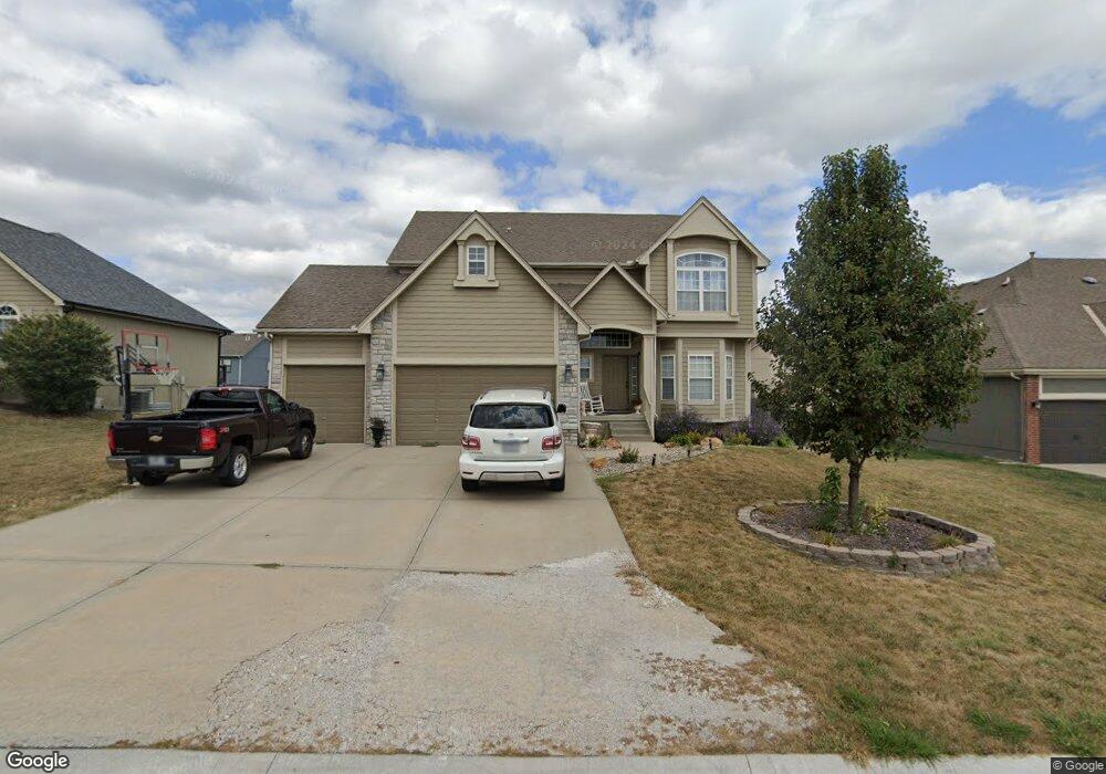 1408 SW 44th St, Lees Summit, MO 64082 - photo 1