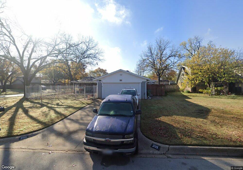 201 Olive St, Hurst, TX 76053 - photo 1