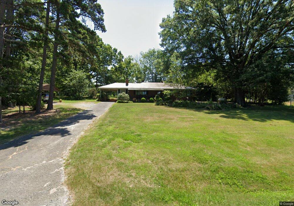 1261 Southmont Dr, Asheboro, NC 27205 - photo 1