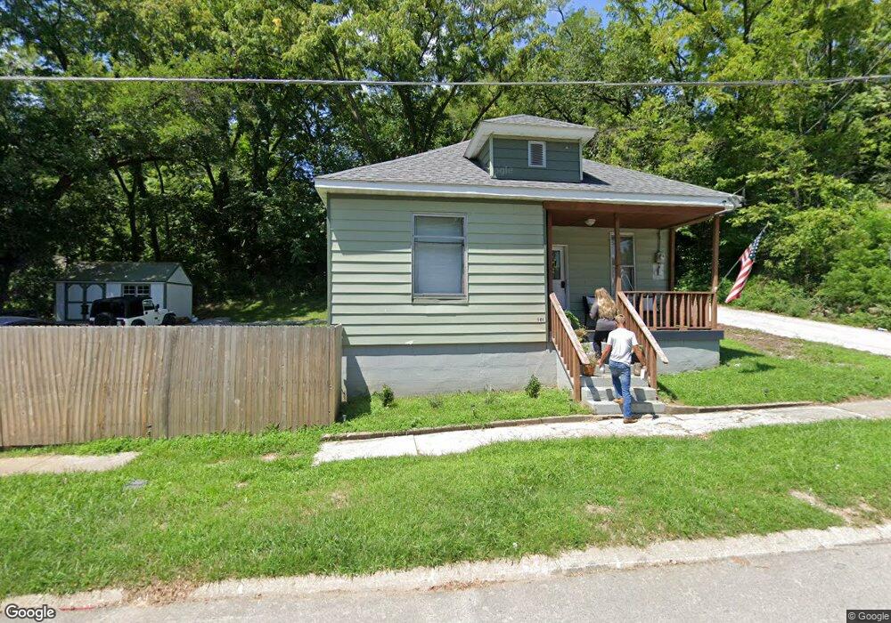 801 Walnut St, Hannibal, MO 63401 - photo 1