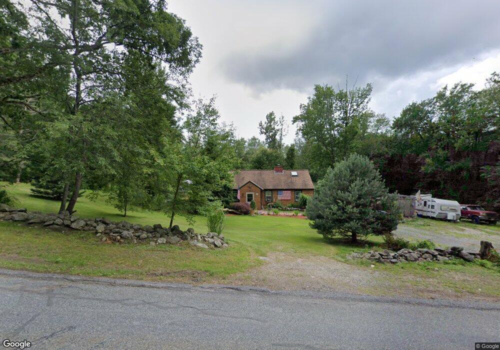 106 Uxbridge Rd, Sutton, MA 01590 - photo 1