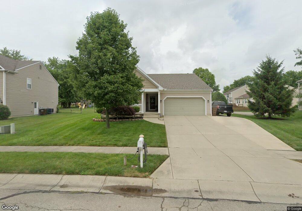 2238 Dundee Dr, Xenia, OH 45385 - photo 1