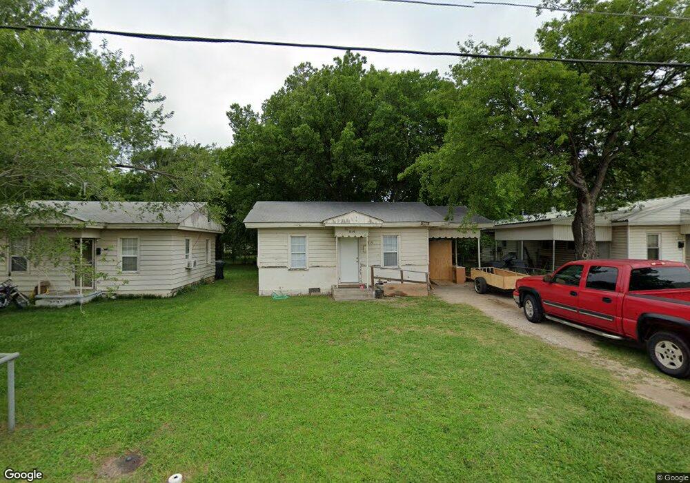 815 M St NW, Ardmore, OK 73401 - photo 1