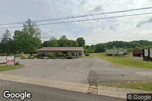 9867 Glasgow Rd, Burkesville, KY 42717