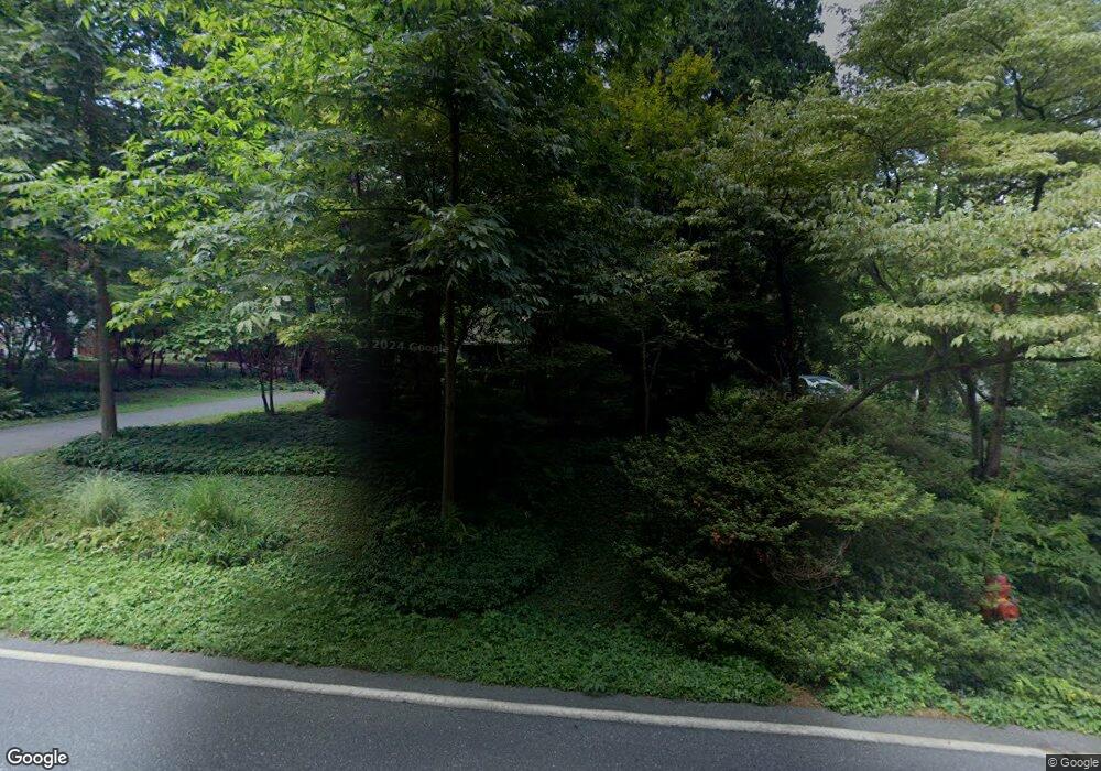 32 Conestoga Dr, Lancaster, PA 17602 - photo 1