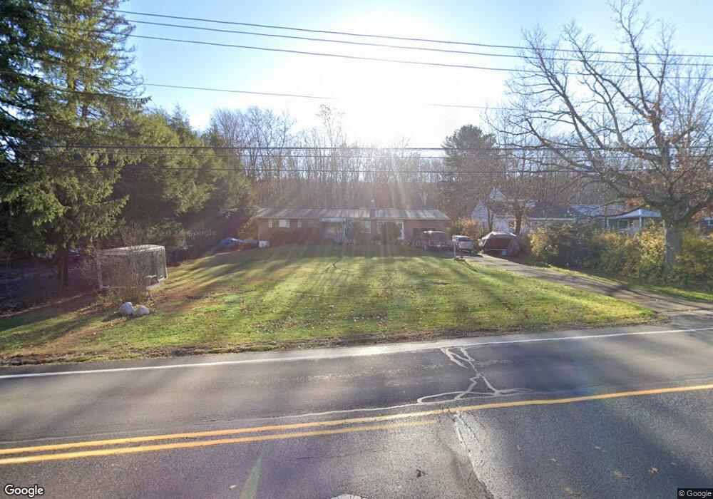 492 S Mountain Blvd, Mountain Top, PA 18707 - photo 1