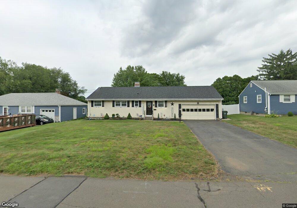 106 Brentwood Rd, Newington, CT 06111 - photo 1