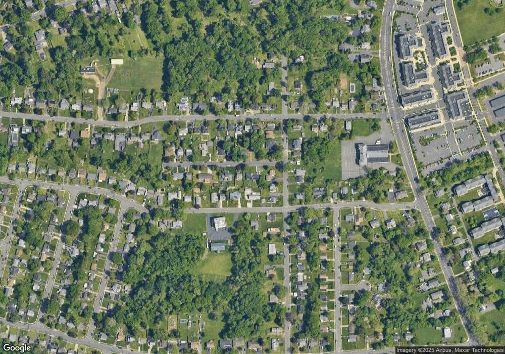 33 Harding St, Ewing, NJ 08618 - photo 1