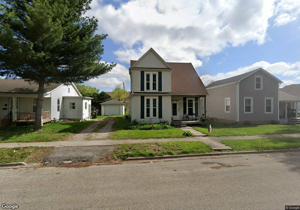 610 Lincoln Ave, Lincoln, IL 62656 - photo 1