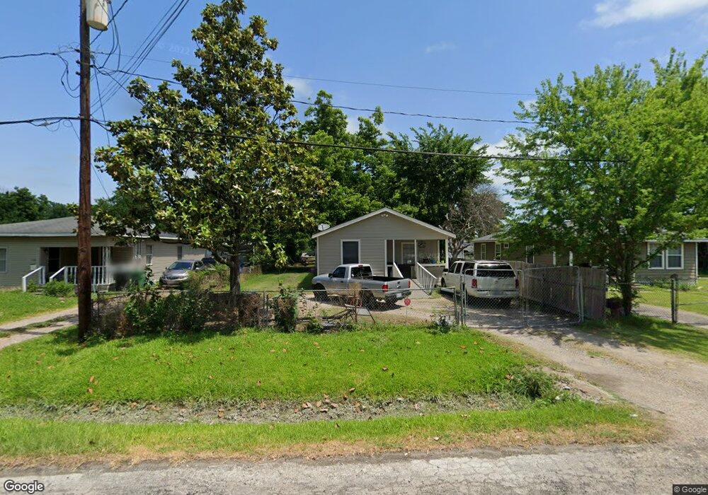 4113 Melbourne St, Houston, TX 77026 - photo 1