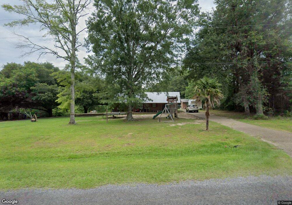 82 Sumrall Rd W, Tylertown, MS 39667 - photo 1