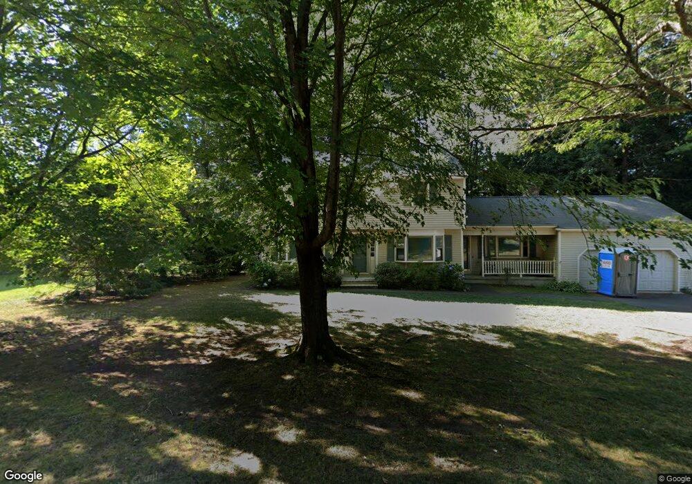 4 Divinity Cir, Nashua, NH 03063 - photo 1