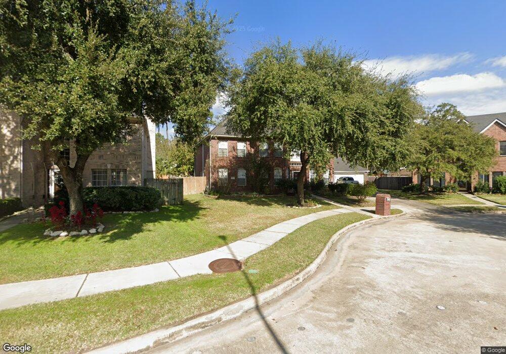 11602 Pemford Dr, Tomball, TX 77377 - photo 1