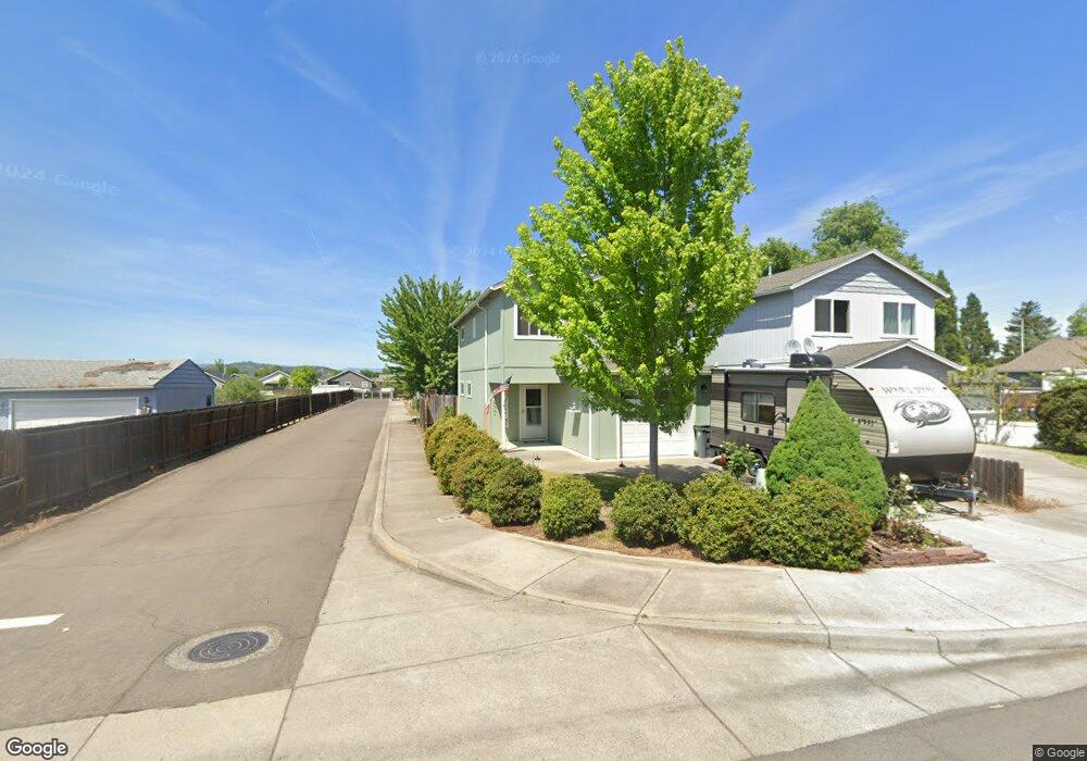 3877 Avenue C, White City, OR 97503 - photo 1