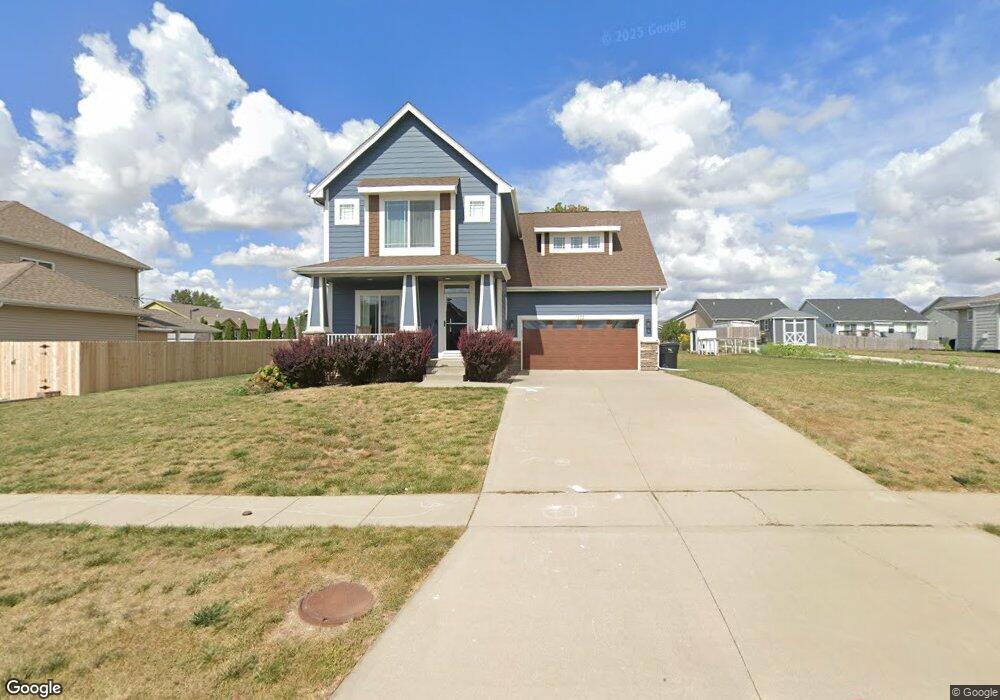 1202 Lynne Dr, Adel, IA 50003 - photo 1