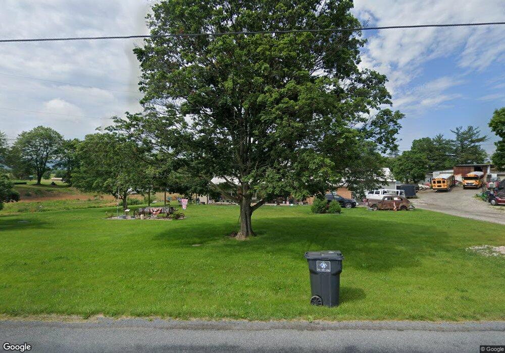 5457 Race Track Rd, Saint Thomas, PA 17252 - photo 1