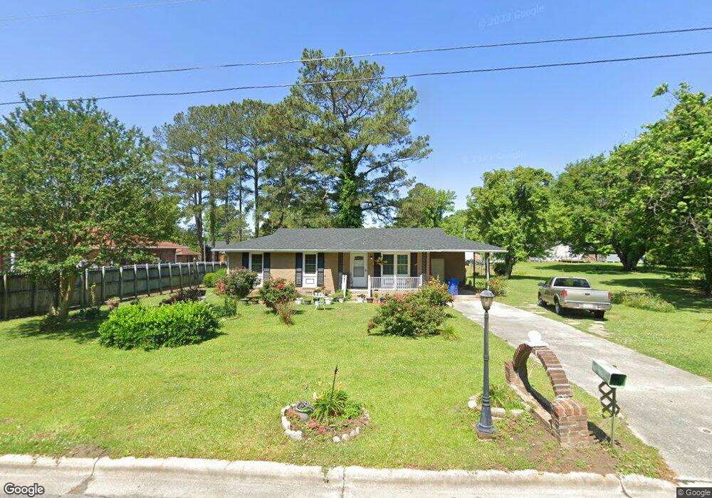 425 Evergreen Dr, Winterville, NC 28590 - photo 1