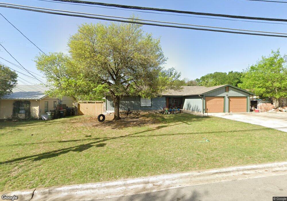 713-715 Allen St unit 2, San Marcos, TX 78666 - photo 1