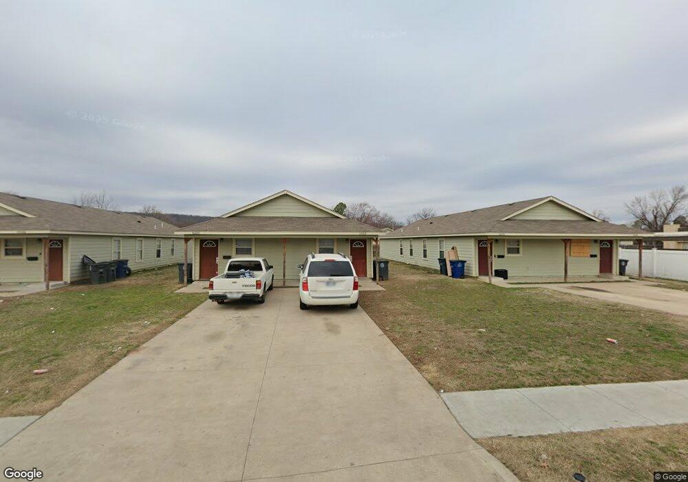 6022 S Newport Ave, Tulsa, OK 74105 - photo 1