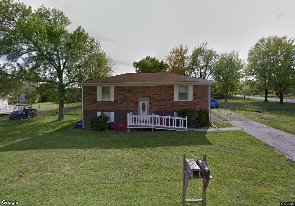 223 Thacker Dr, Wilmore, KY 40390 - photo 1