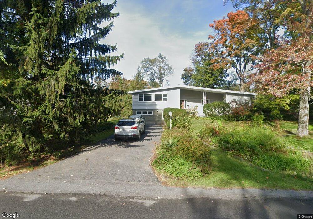 1929 Dover Rd, Schenectady, NY 12309 - photo 1