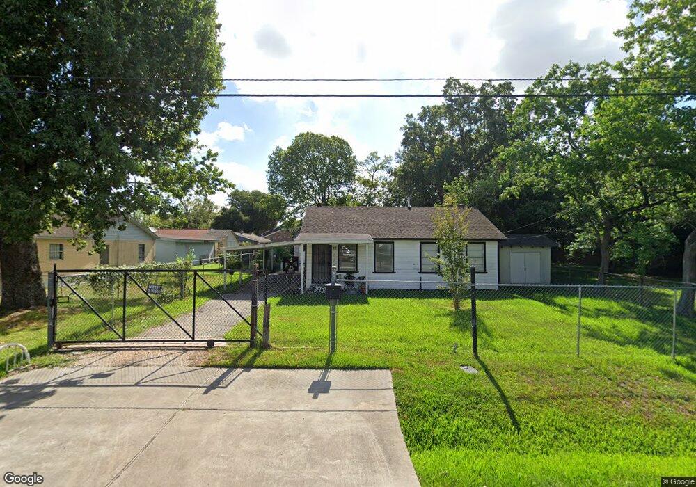 6306 Kirkwood St, Houston, TX 77022 - photo 1