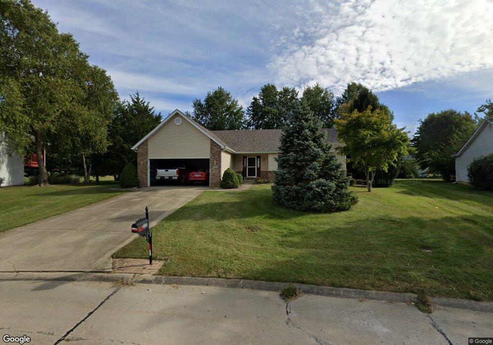 2405 Field Point Dr, Maryville, IL 62062 - photo 1