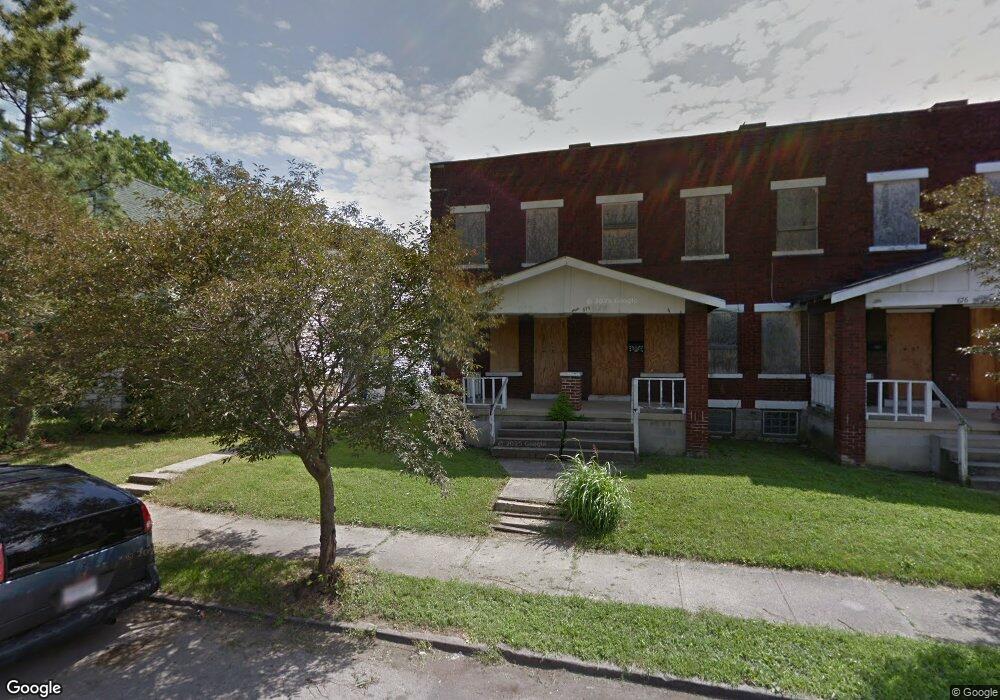 672 S Champion Ave, Columbus, OH 43205 - photo 1