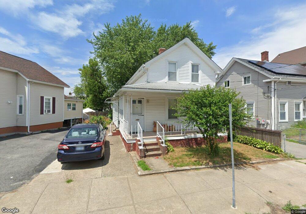 194 Japonica St, Pawtucket, RI 02860 - photo 1