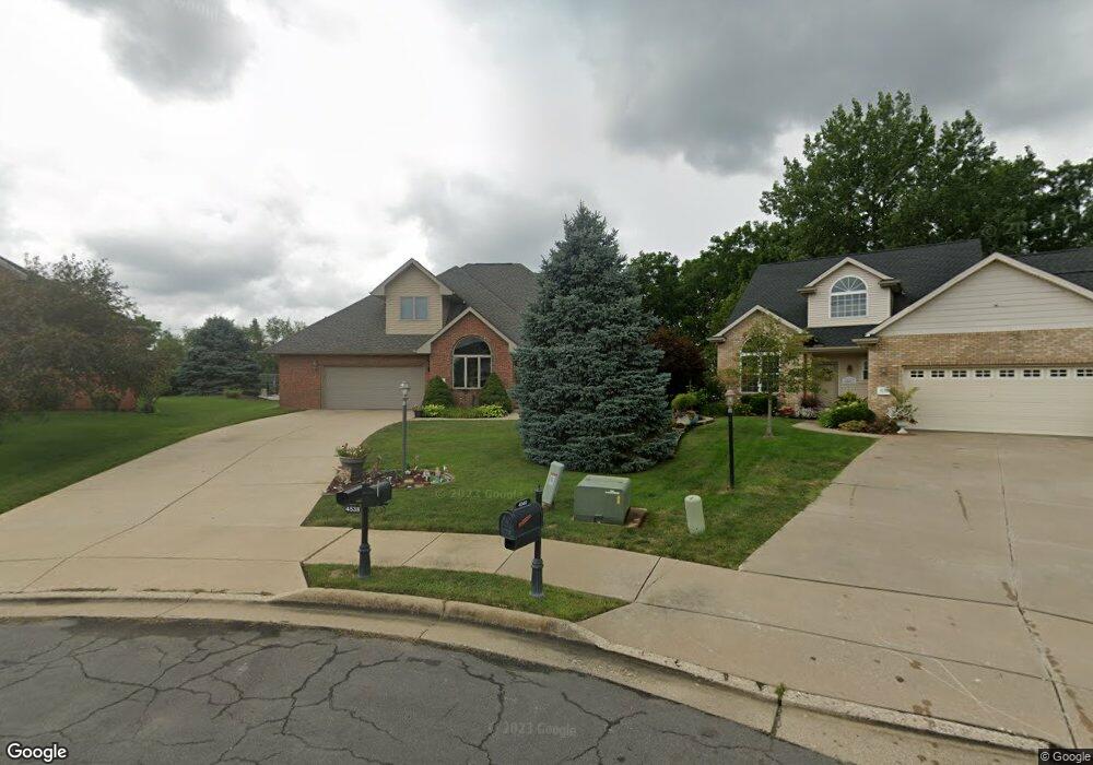 4538 W Jewelwood Ct, Peoria, IL 61615 - photo 1