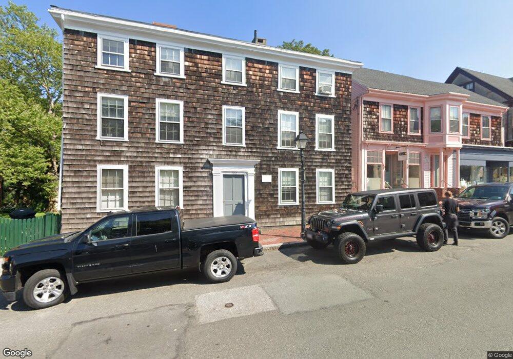 102 Washington St unit 3, Marblehead, MA 01945 - photo 1