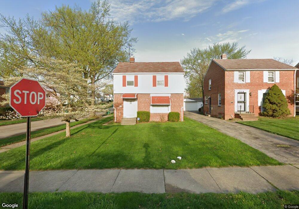 5522 Beechwood Ave, Maple Heights, OH 44137 - photo 1
