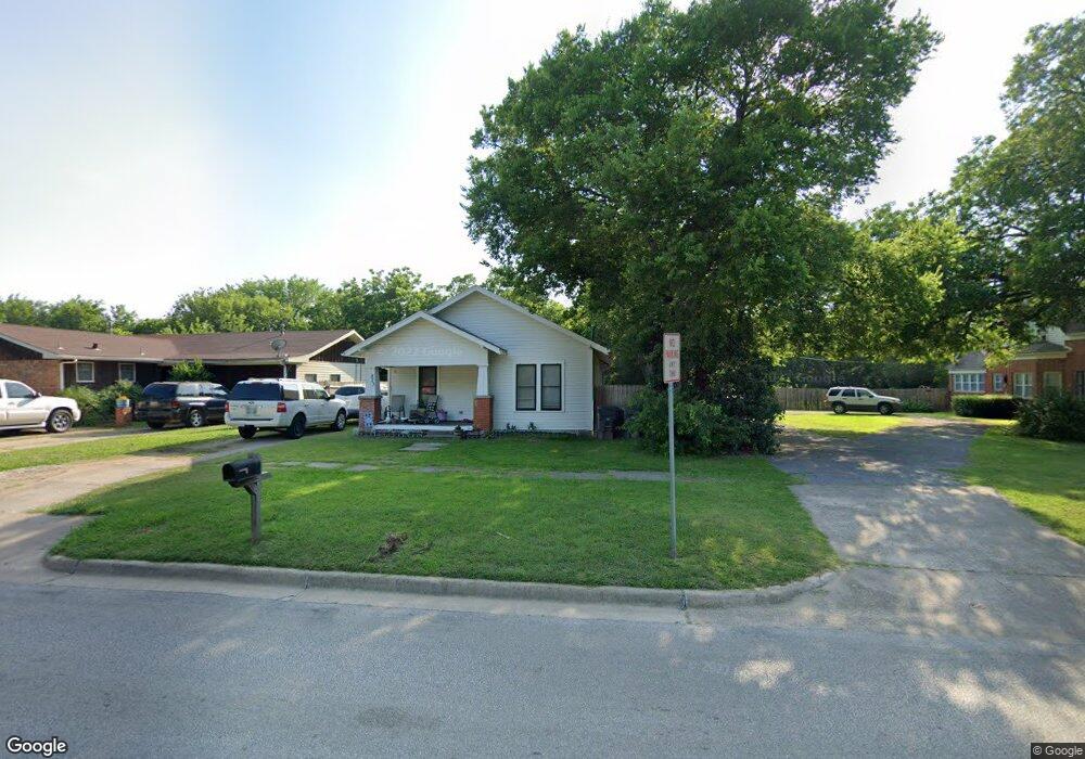823 G St NW, Ardmore, OK 73401 - photo 1