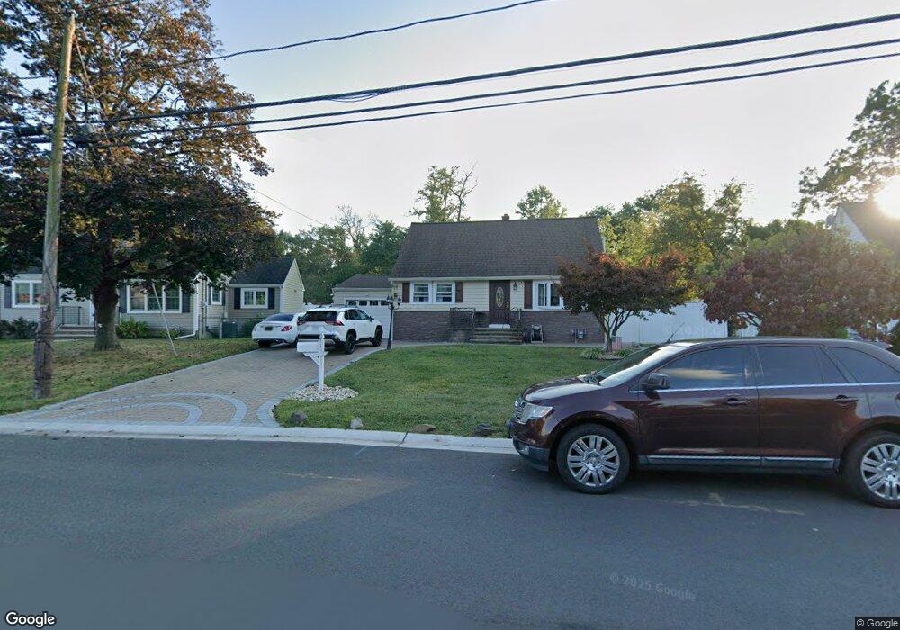 143 Tunison Rd, New Brunswick, NJ 08901 - photo 1