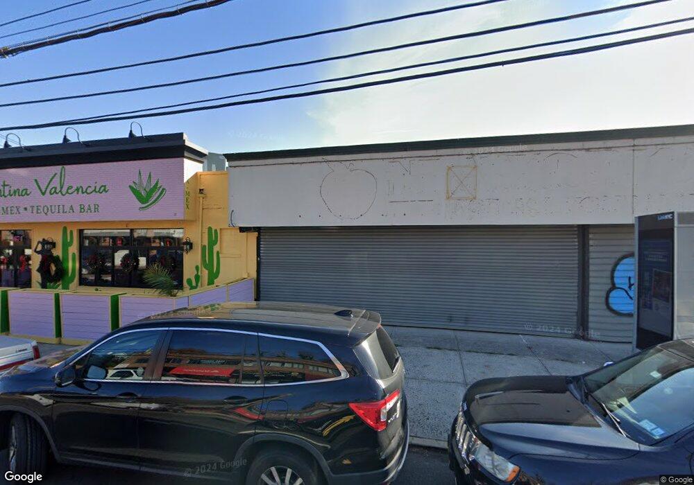 1674 Richmond Rd unit 1676, Staten  Island, NY 10304 - photo 1