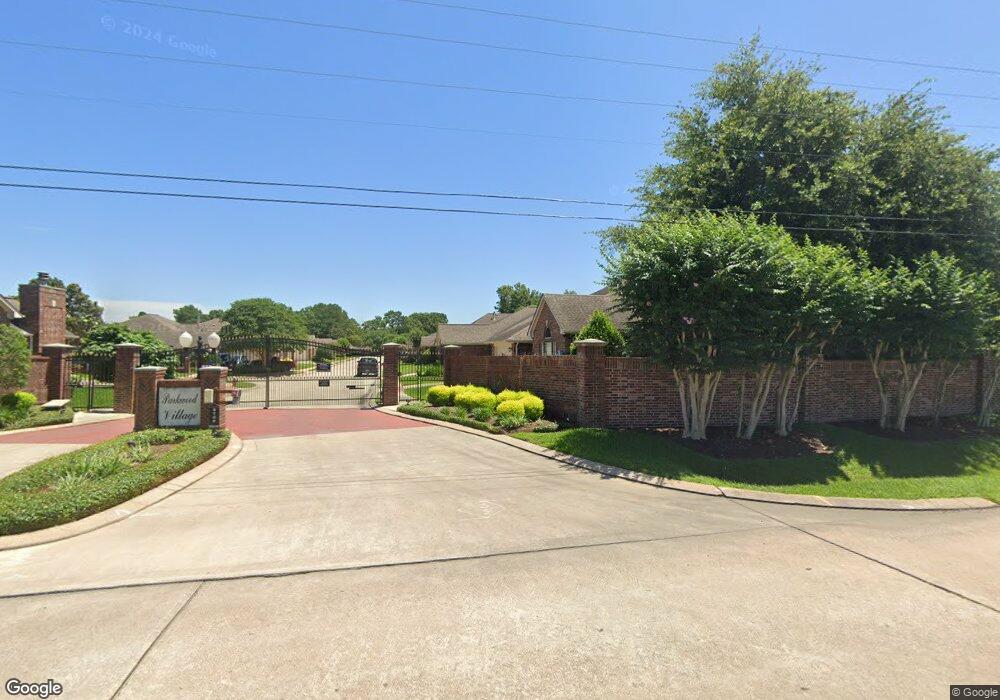 305 Parkwood Village, Friendswood, TX 77546 - photo 1