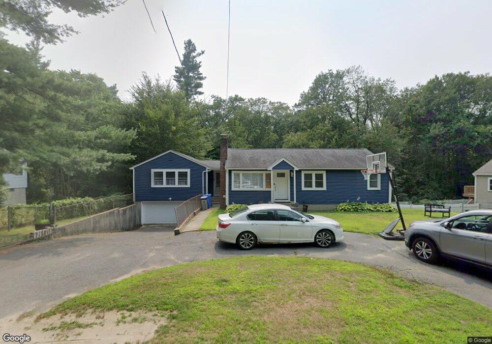 138 Locust St, Holliston, MA 01746 - photo 1