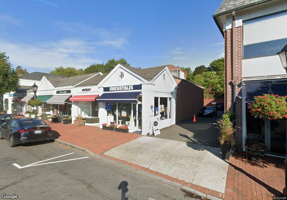 139 Elm St, New Canaan, CT 06840 - photo 1