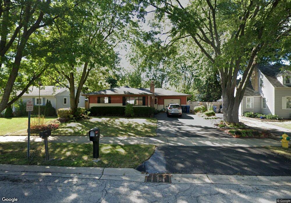 616 Baldwin Ave, Waukegan, IL 60085 - photo 1