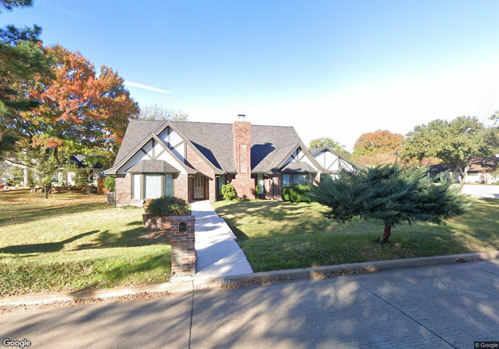 5912 Quality Hill Rd, Colleyville, TX 76034 - photo 1