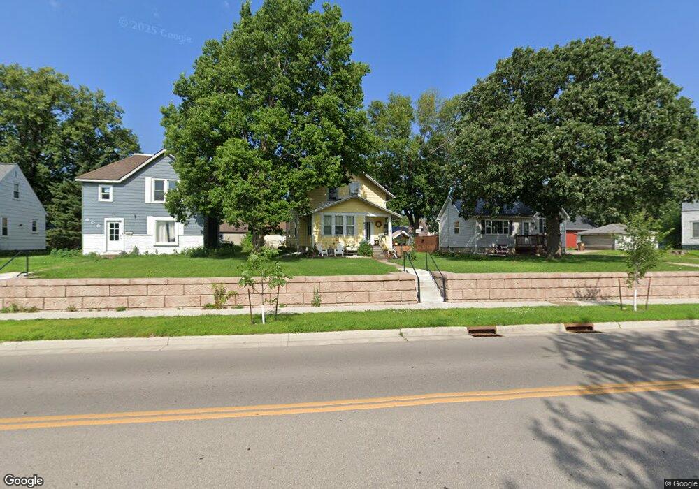 613 Bridge Ave, Albert Lea, MN 56007 - photo 1
