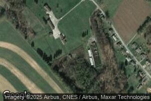 202 Oglevee Ln, Connellsville, PA 15425