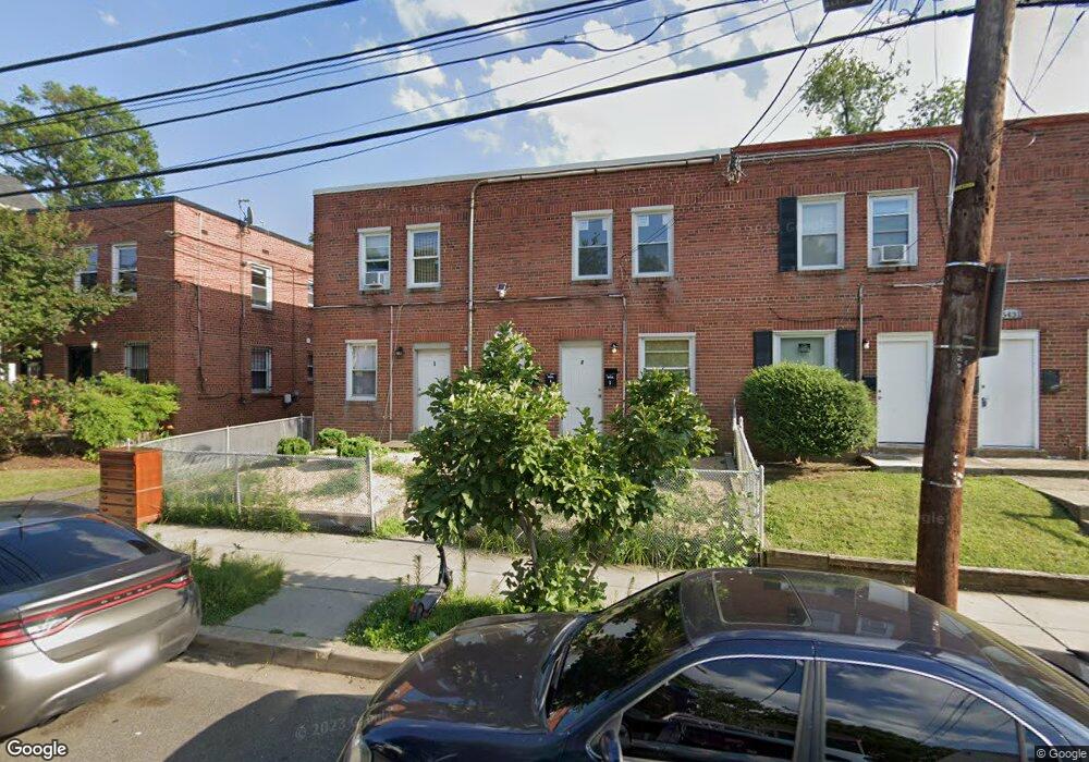5433 C St SE unit 3, Washington, DC 20019 - photo 1