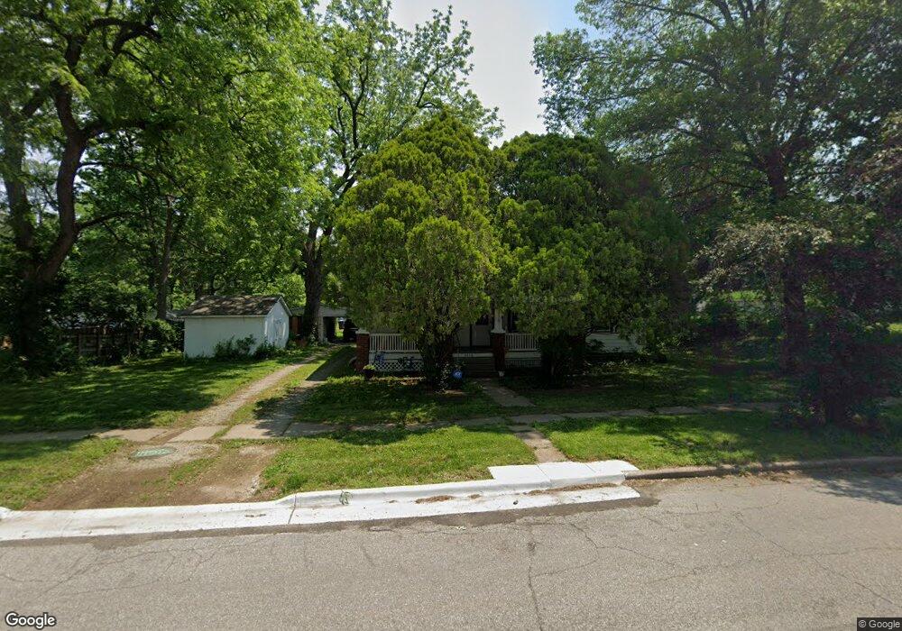 2416 SW Clay St, Topeka, KS 66611 - photo 1