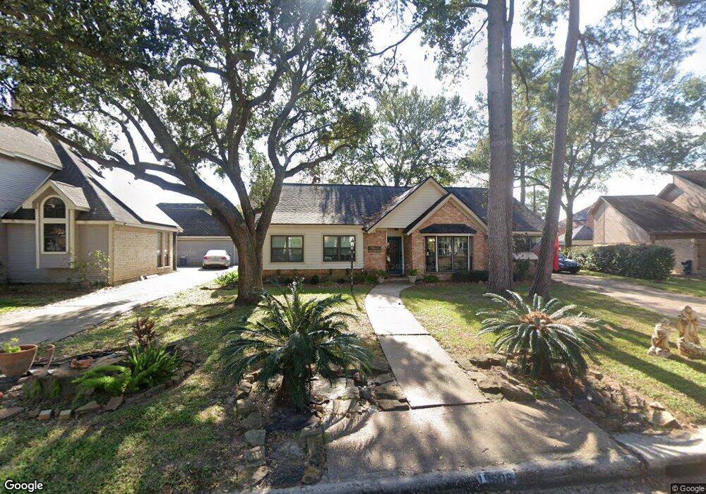 15606 Oxenford Dr, Tomball, TX 77377 - photo 1