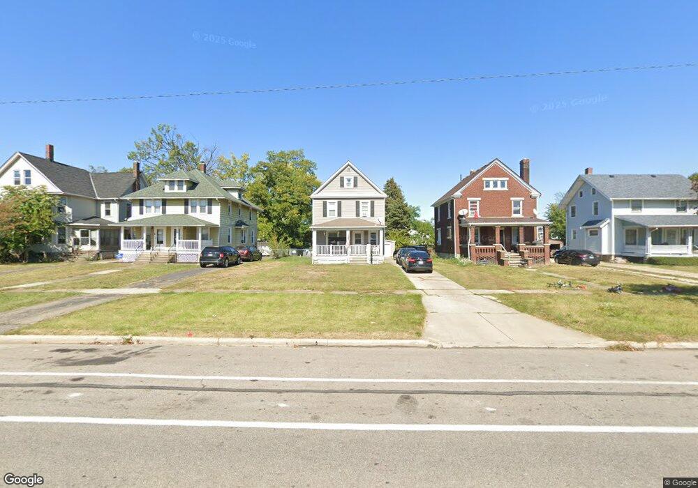 1939 E 31st St, Lorain, OH 44055 - photo 1