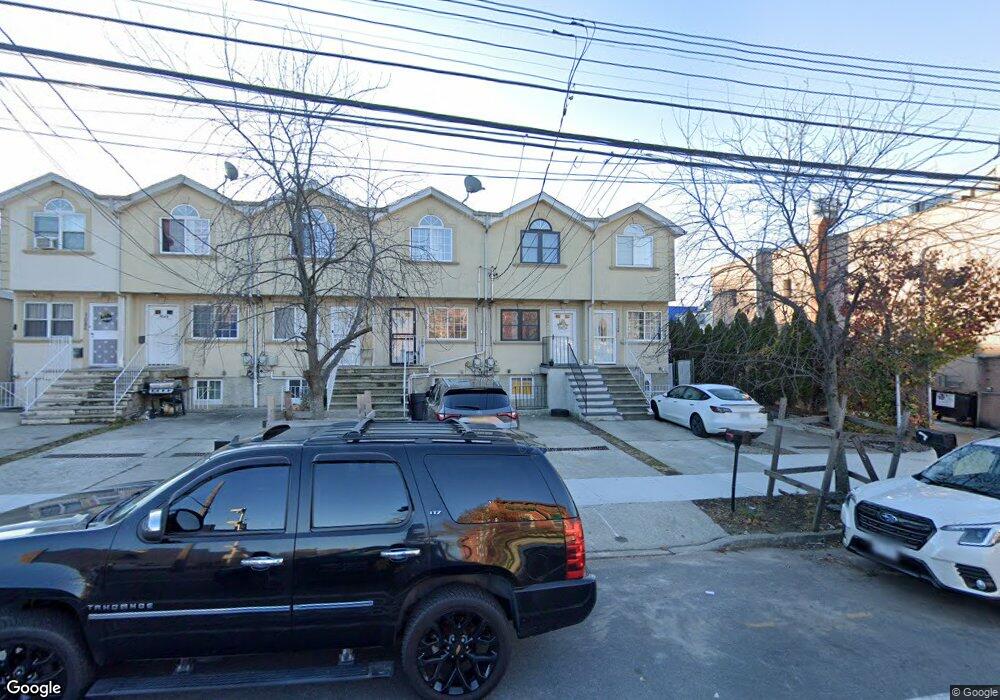 112 Broad St unit B, Staten Island, NY 10304 - photo 1