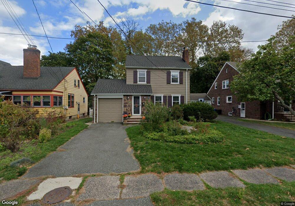 10 Briarcliff Ct, Maplewood, NJ 07040 - photo 1