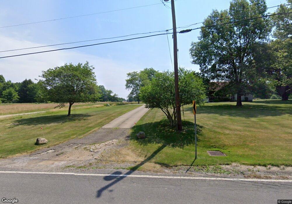 6927 Grove Rd, New Franklin, OH 44216 - photo 1