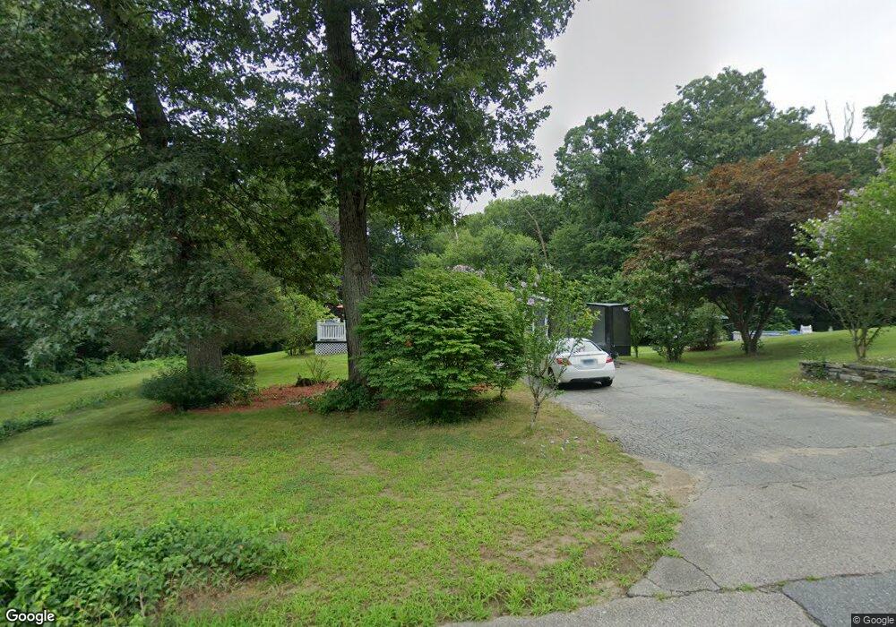 19 Kenyon Rd, Jewett City, CT 06351 - photo 1